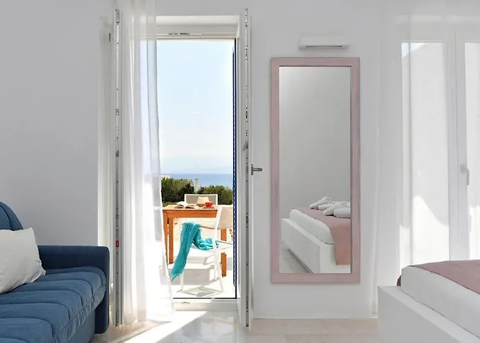 Blue Amaryllis Hotel *